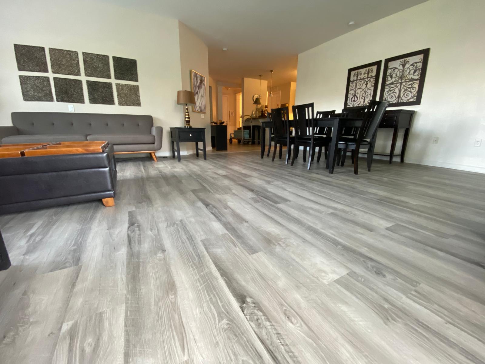 Vista Cay kitchen area flooring