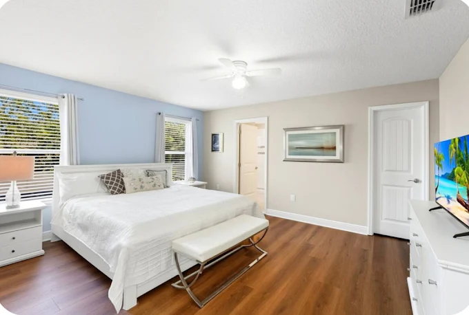Vista Cay Resort bedroom flooring